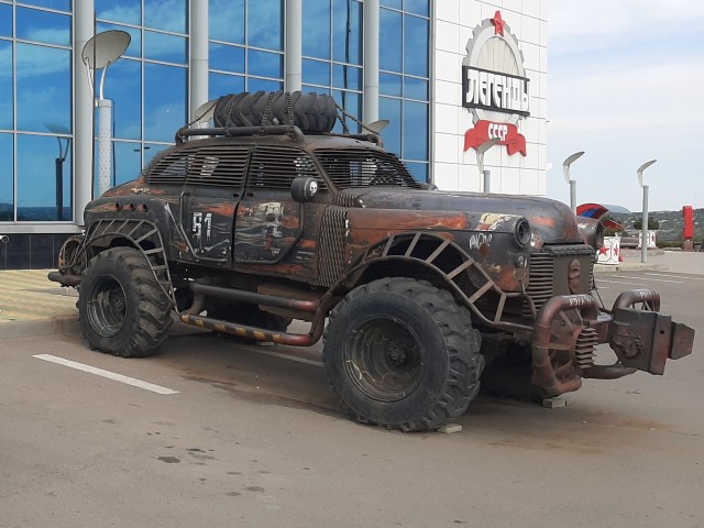 «Чувствую себя как в фильме «Безумный Макс»!»