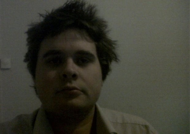 Парень зарегистрировал платный номер