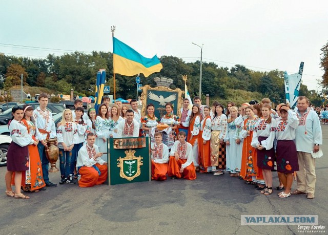 Парад вышиванок в Киеве