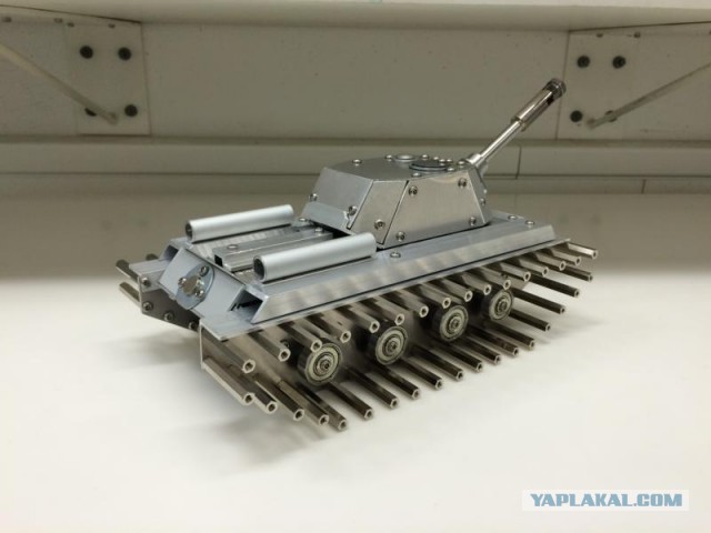 Как сделать Танк.