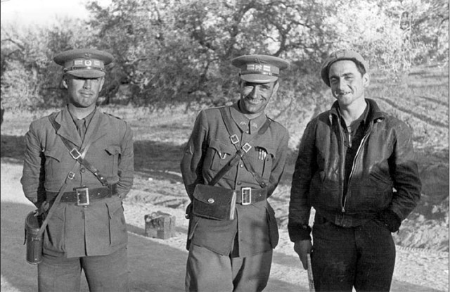 «Над всей Испанией безоблачное небо»