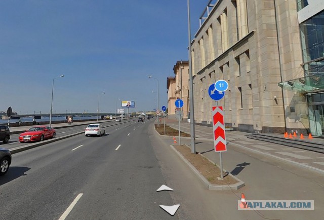 Ехал, попал в яму, упал....