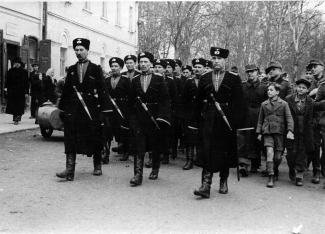 Подборка фото на военную тематику