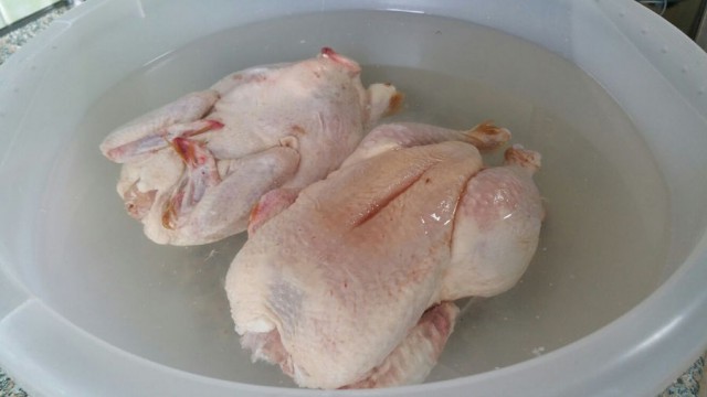 Корейка на косточке и ничего лишнего