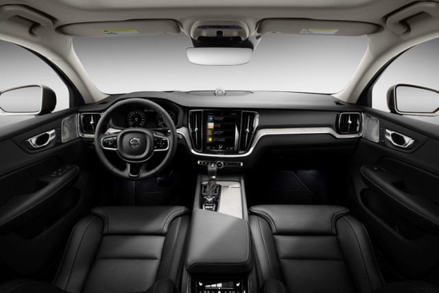 Новый универсал Volvo V60
