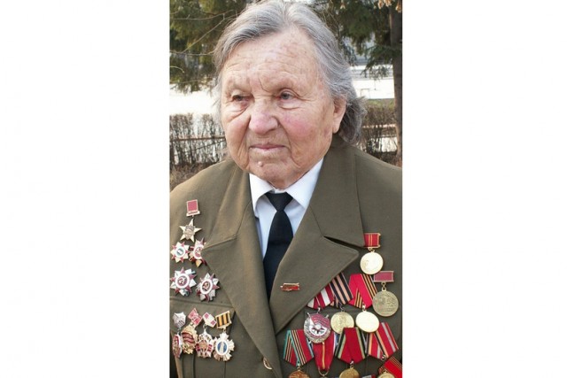 "Мама горела в танке, а в экипаж ей определили пленного немца"