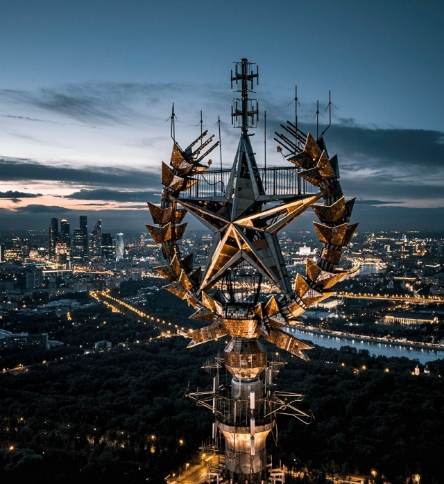 Разные хорошие картинки, местами даже атмосферно
