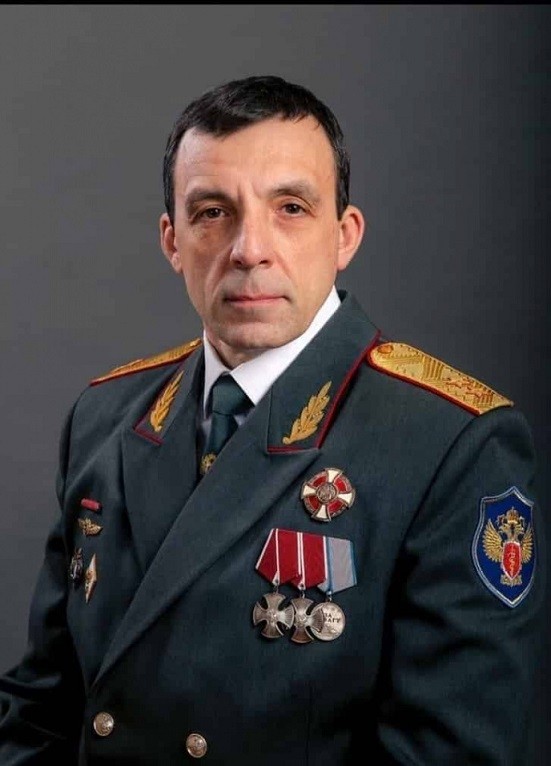 Уволенный генерал Кандиков уехал на СВО старшим сержантом