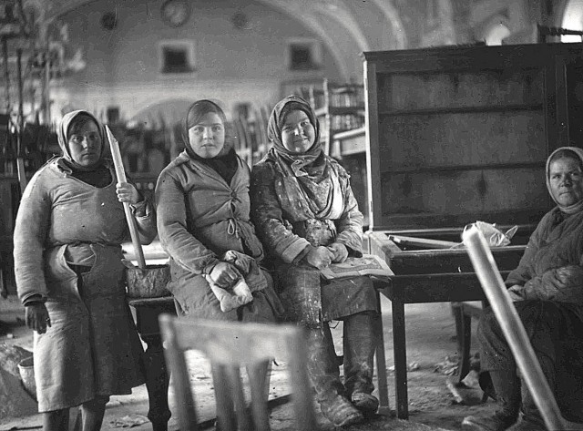 Фотографии из прошлого нашей страны - 27