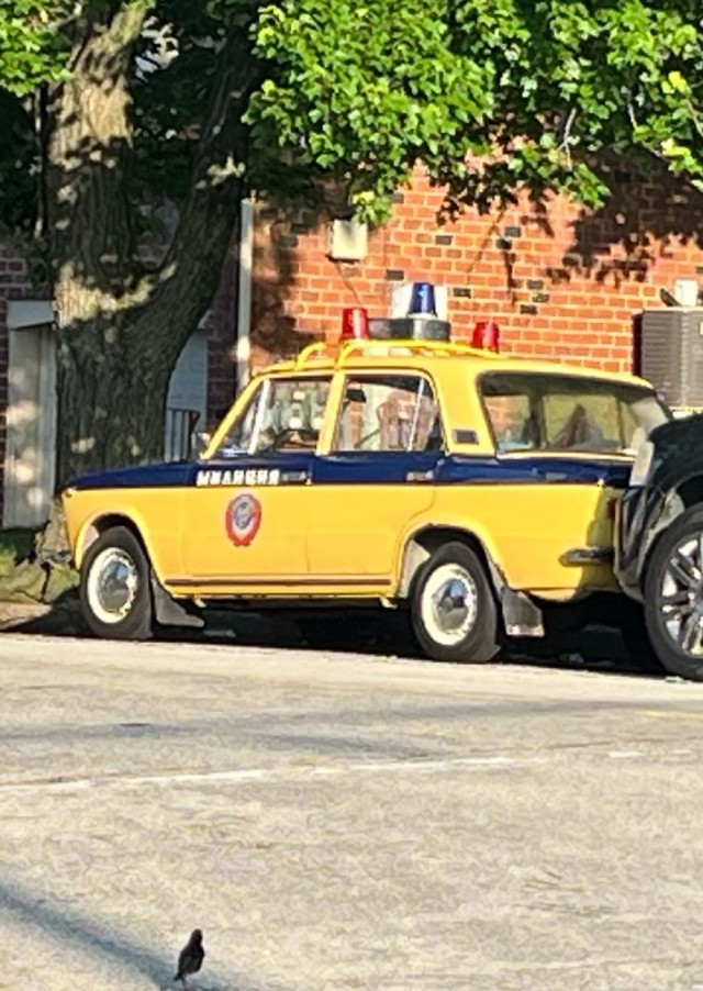 Покатушки на 24-й Волге в город суровых мужчин. Фестиваль "Машина времени"