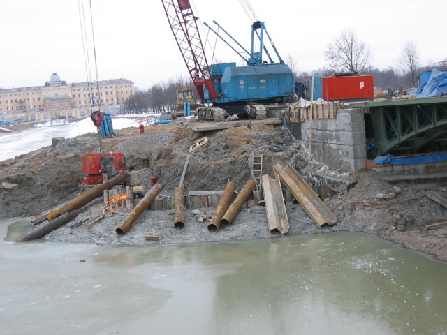 Запиливаем фундамент 13*15