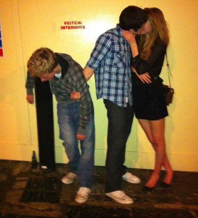 Из серии "давай, помогу"