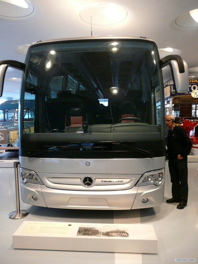 Фотоотчет. Германия. Музей Mercedes-Benz