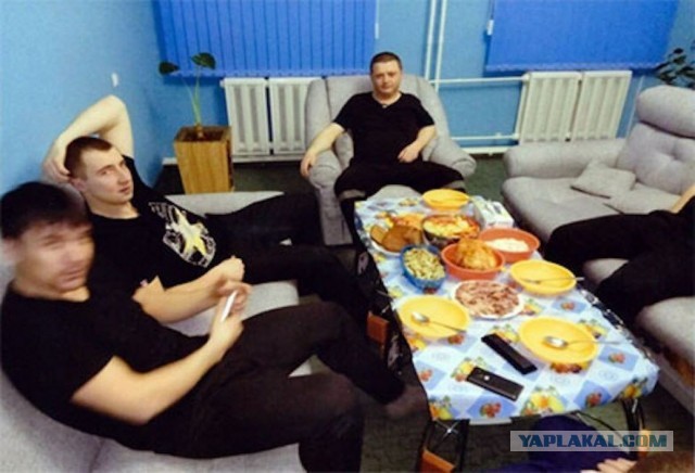 Навальный попал в ШИЗО из-за пуговицы