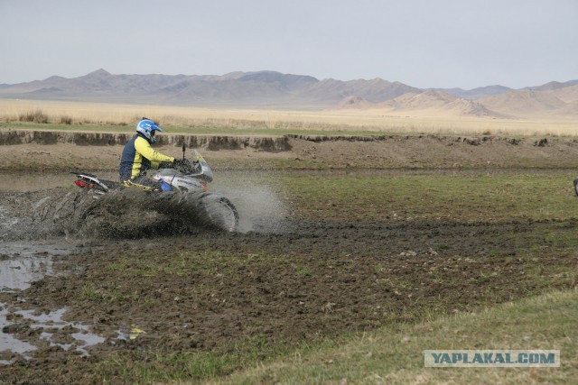 В Монголию на мотоциклах 2006