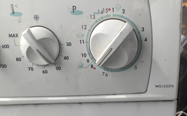 Стиральная машина indesit wg1235tx 5кг