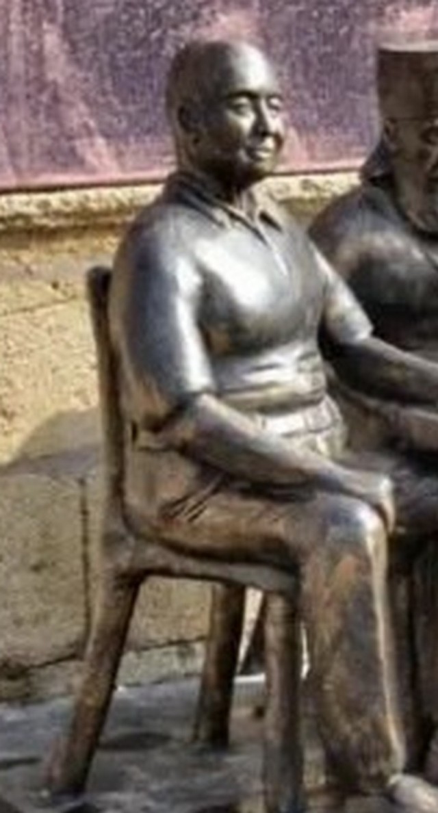 Памятник братству