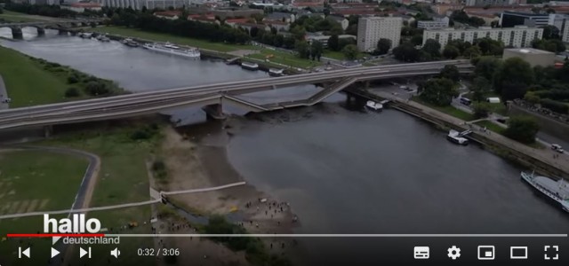 Обрушение моста через Эльбу в Дрездене попало на видео