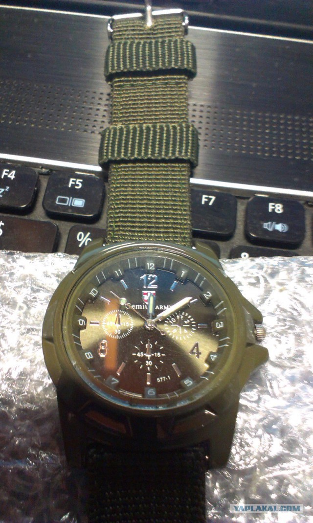 Швейцарские АРМЕЙСКИЕ ЧАСЫ SWISS ARMY!