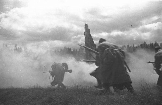 Фото атак времен Великой Отечественной Войны.