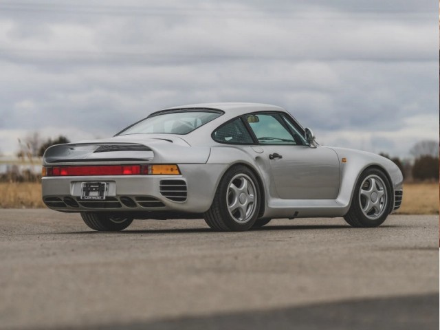 Как Билл Гейтс изменил закон, чтобы ездить на Porsche 959!