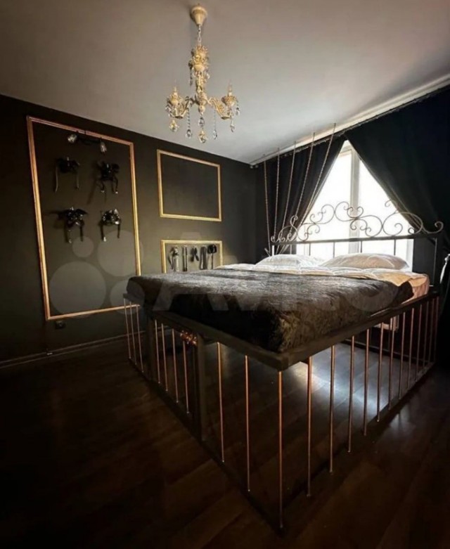 В Екатеринбурге какие-то гении обустроили студию для БДСМ вечеринок и сдают её от 6к рублей за сутки