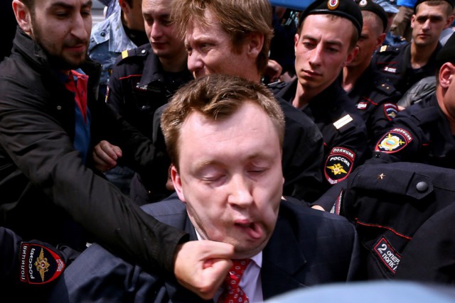 Уж лучше ОМОН. Московский гей-парад