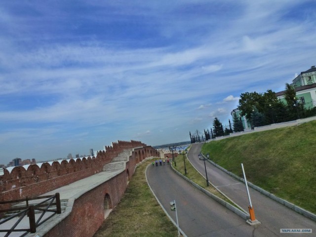 История, где-то ты нас кидаешь!