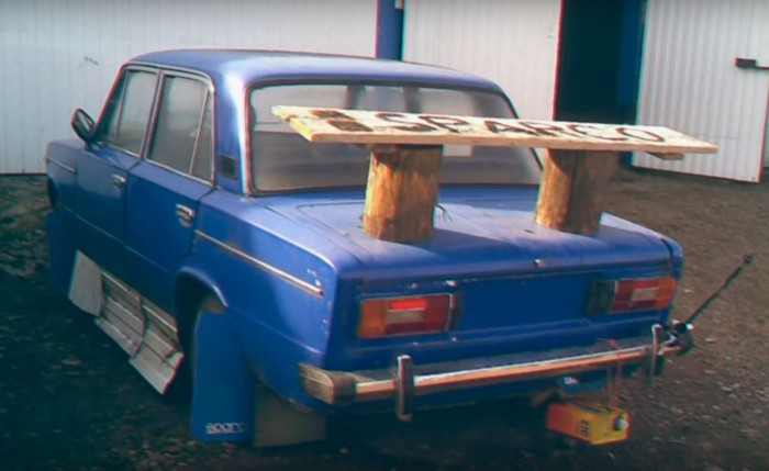 А знали ли вы, почему на американских автомобилях были деревянные бамперы?
