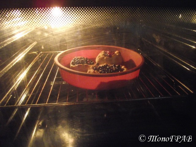 Пятничные посиделки на теплотрассе ©