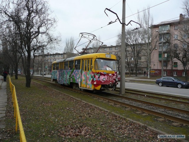 Троллейбусы всех цветов радуги