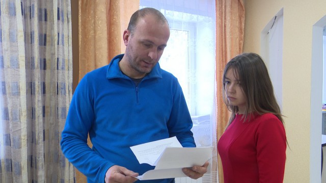В Воронеже чиновники потребовали от отца 7 детей вернуть деньги за купленную квартиру