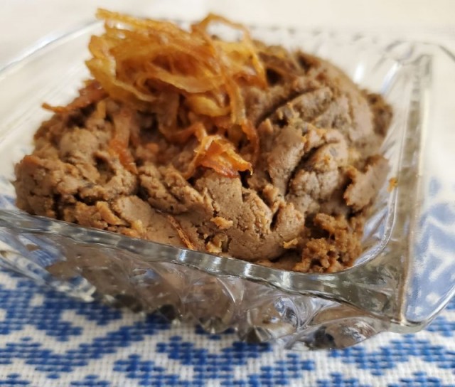 Лук в Кока-Коле