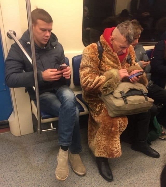 Свежая подборка модников из российского метрополитена