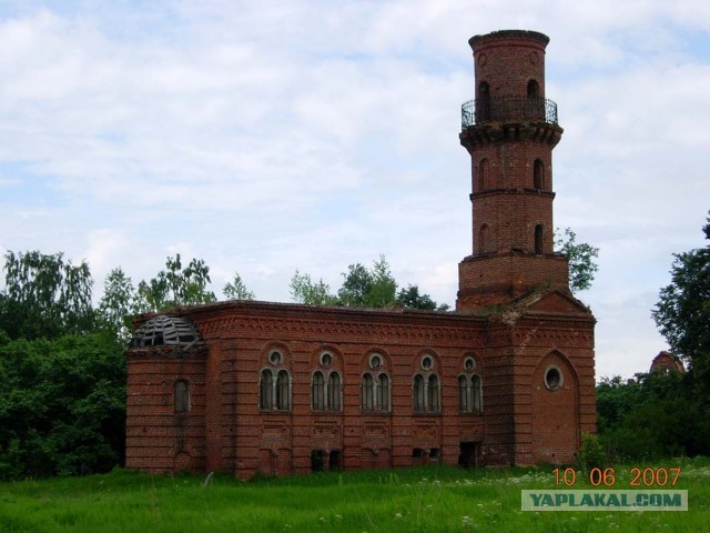 Где находится самая загадочная церковь-заброшка