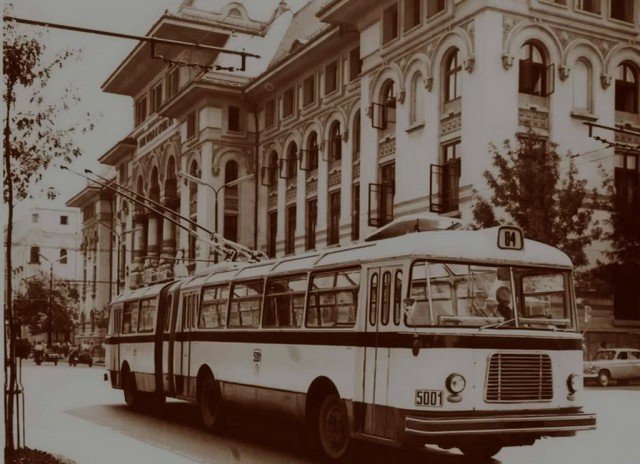 Игра на ЯПе: Угадай АВТО-8