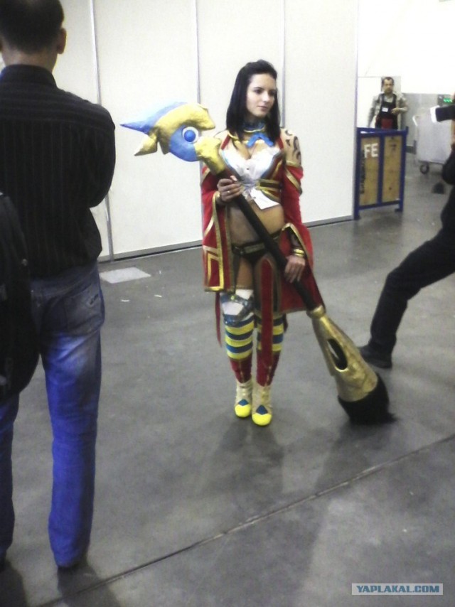 Девушки Игромира