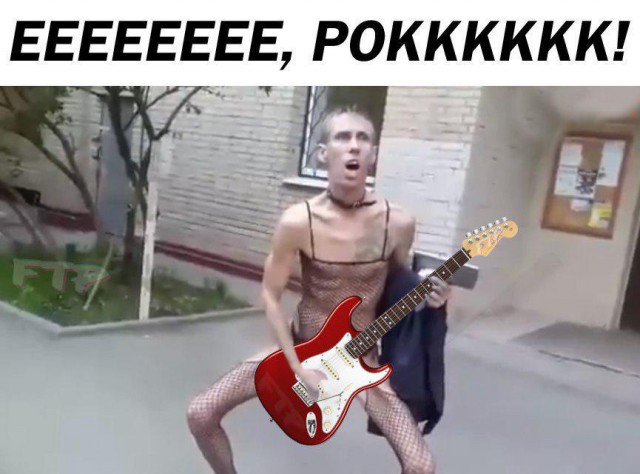 В сеть утекли обнаженные фотографии Майли Сайрус 18+