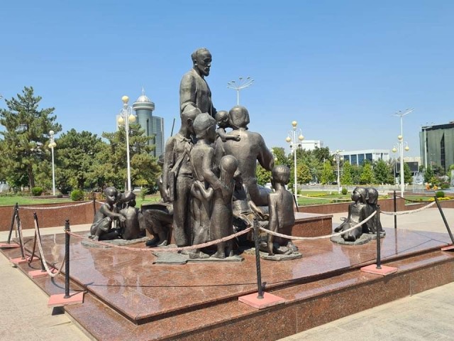 Великие Люди и дружба народов Великой Страны, коллеги!