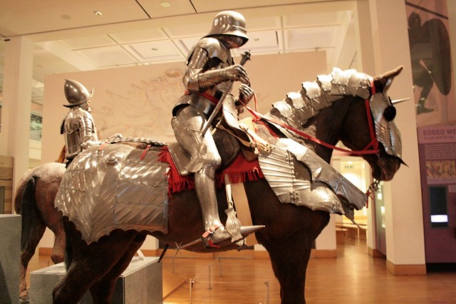 Почему кавалерийские шпоры прижились только в Европе