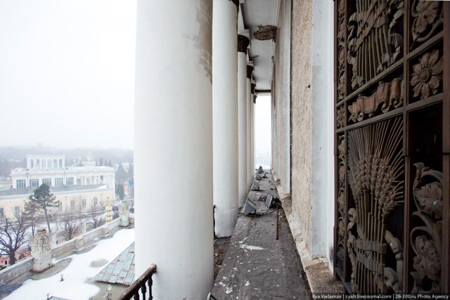 ВВЦ: Павильон "Центральный"