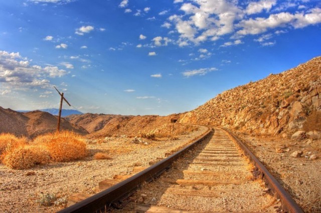 Заброшенная «Невозможная железная дорога»