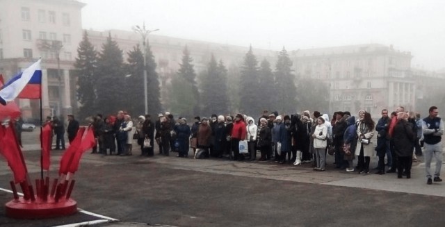 ДНР и ЛНР отмечают пятую годовщину Независимости