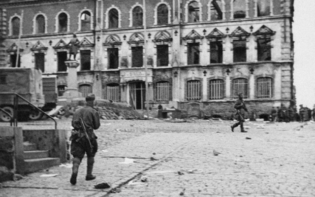 Фотографии из прошлого нашей страны - 26