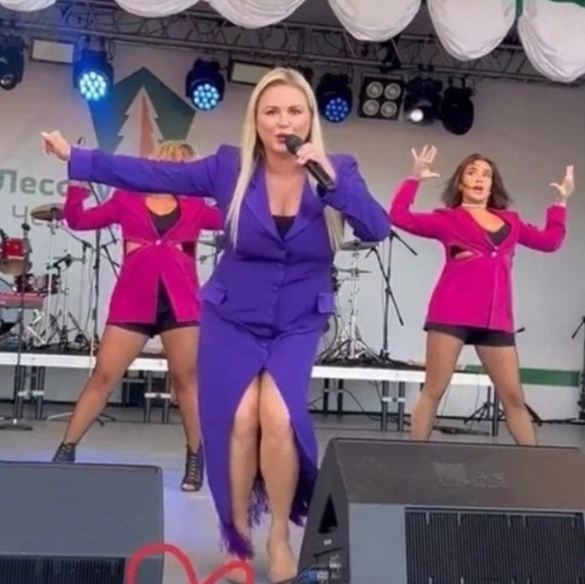 Анна Семенович "отложила яйца"