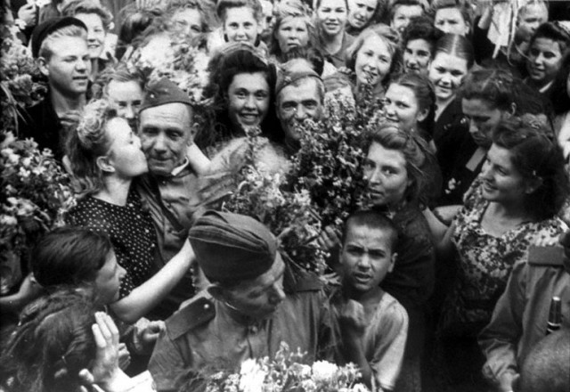 Подборка фотографий Великой Отечественной войны