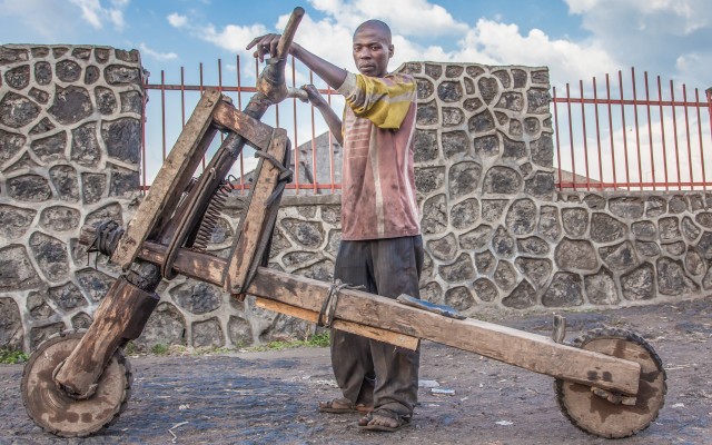 Самокатчикам хотят выдавать права категории «М» по упрощенной схеме