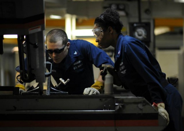 "Авианосец "Джордж Буш"