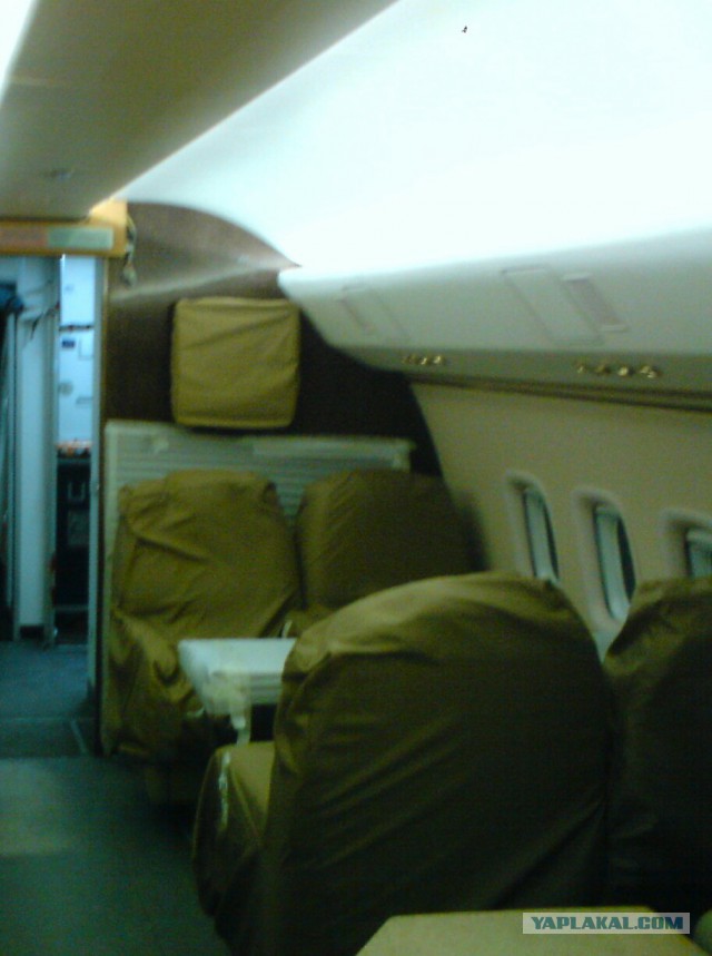 KLM показала как распаковывали новый Boeing 787