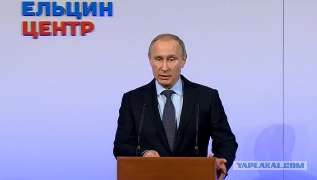 Она утонула: Путин начал погружение к месту гибели подлодки